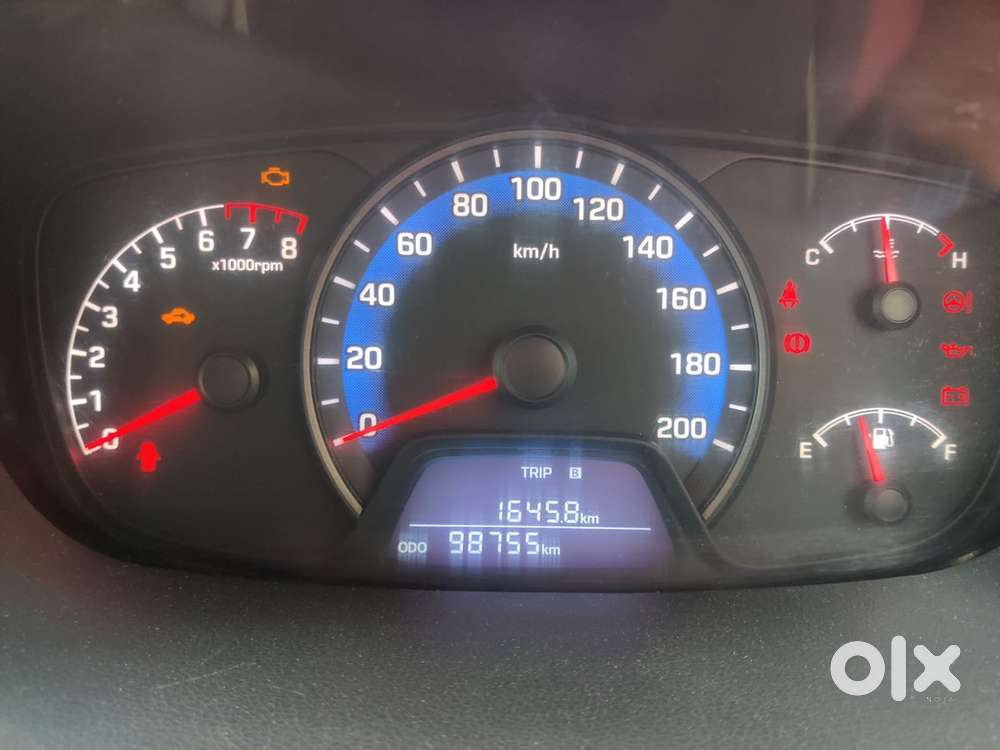 Hyundai Xcent Petrol Manual 2014