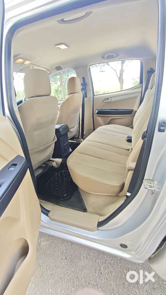 Isuzu D-max V-cross 4x4, 2017, Diesel