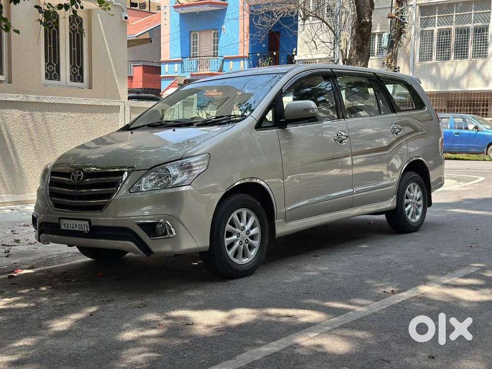 Toyota Innova 2.5 Zx 7 Str Bs-iv, 2013, Diesel