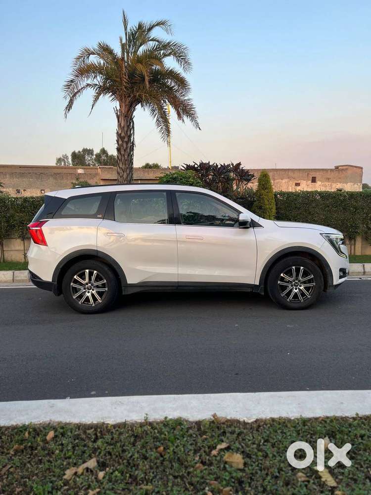 Mahindra Xuv700 2024 Diesel 45000 Km Driven