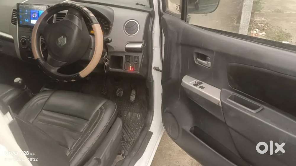 Lxi Maruti Suzuki Wagon R 2013 2nd Owner