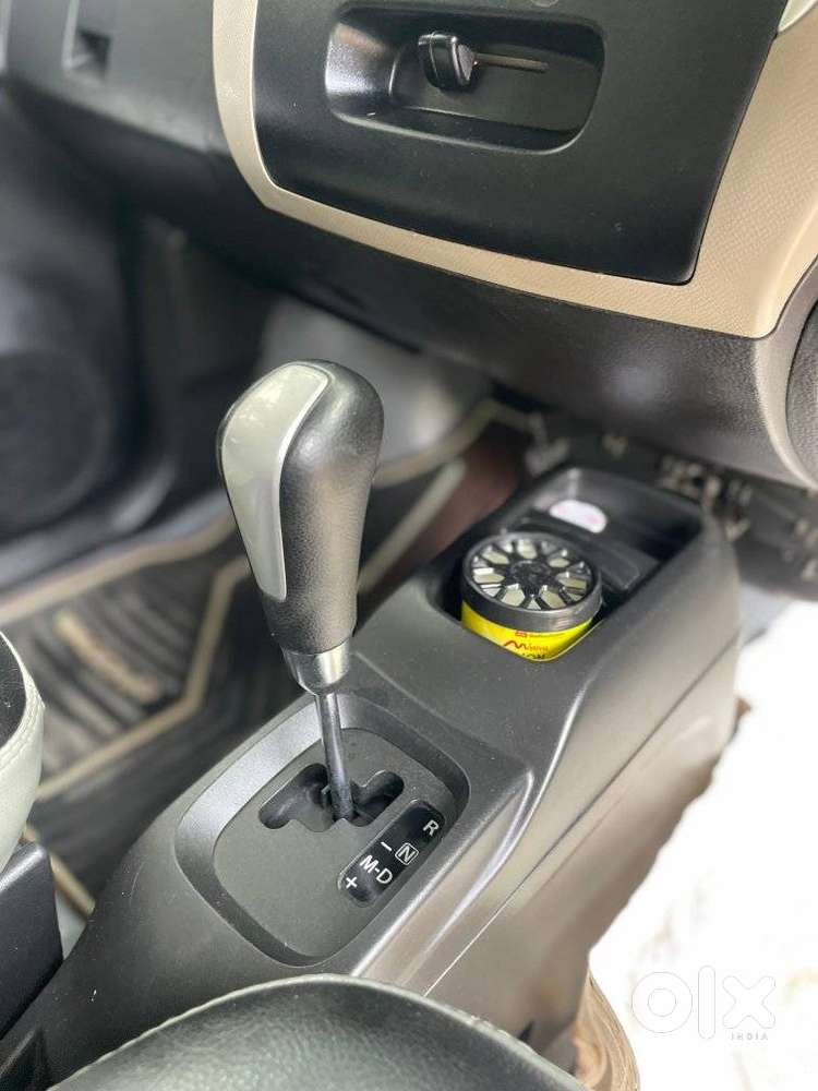 Maruti Suzuki Wagon R 1.0 Vxi Amt, 2016, Petrol