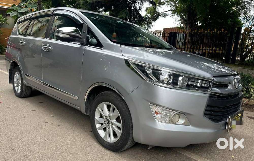 Toyota Innova Crysta 2.4 Vx Mt 8s, 2017, Diesel