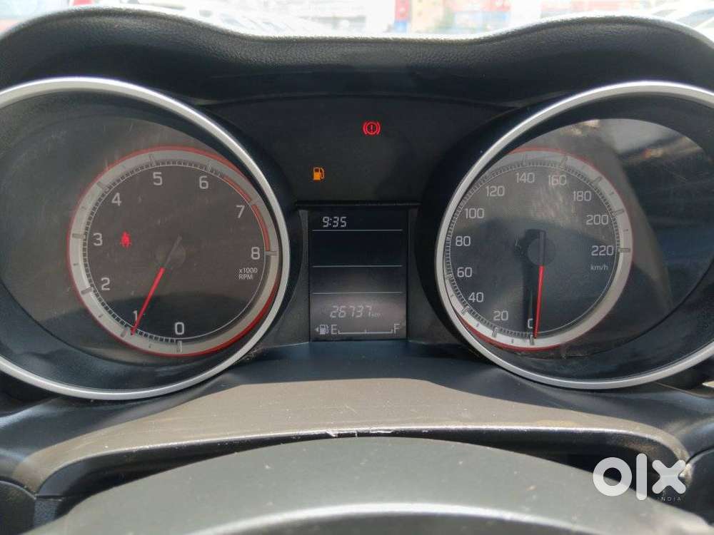 Maruti Suzuki Swift Vxi Optional, 2022, Petrol