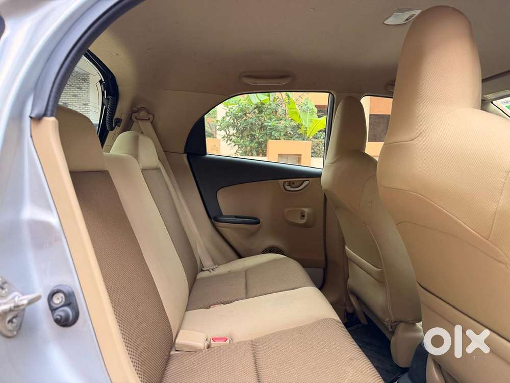 Honda Brio Vx At, 2016, Petrol