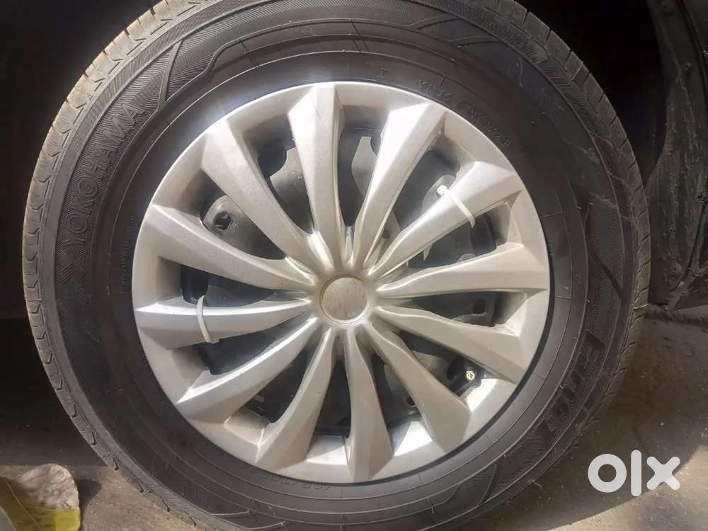Skoda Rapid Tsi Active 2013