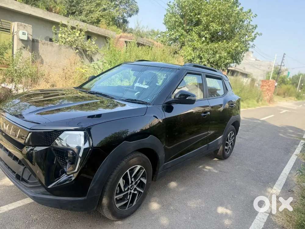 Mahindra Xuv 3xo 2025