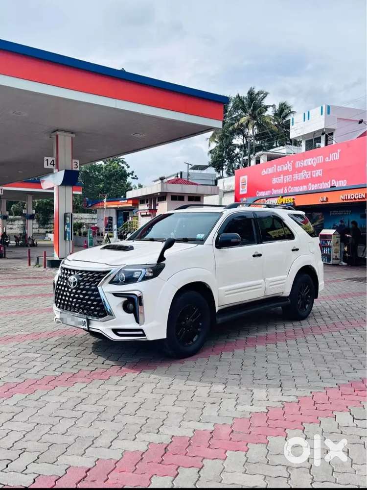 Toyota Fortuner Diesel 2012
