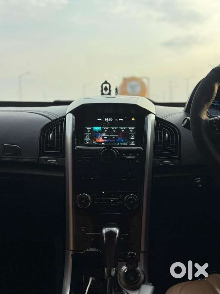 Mahindra Xuv 5oo W11 At 2018