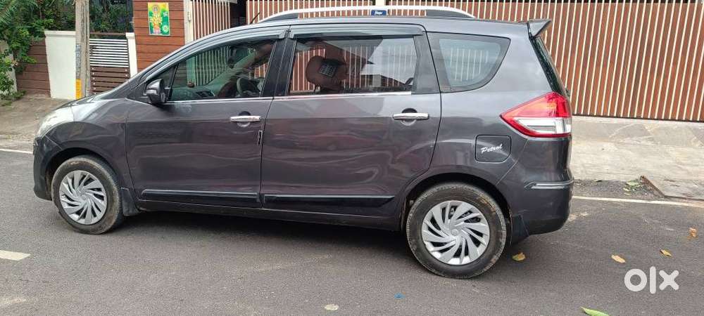 Maruti Suzuki Ertiga Zxi, 2013, Petrol