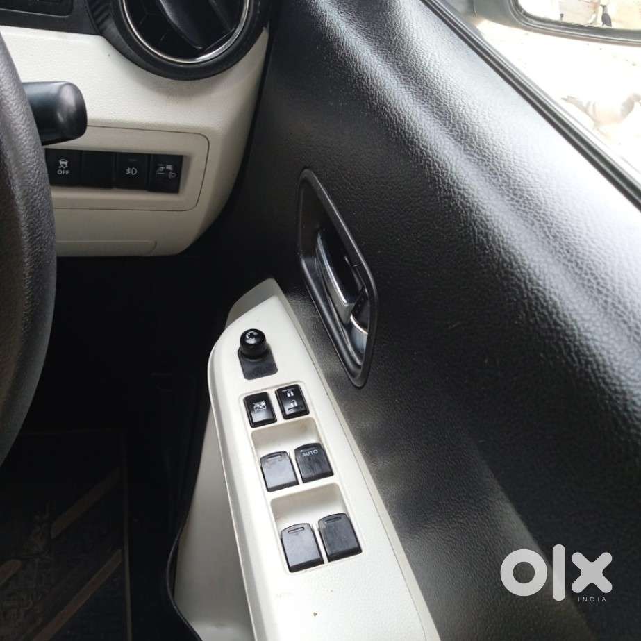 Maruti Suzuki Ignis 1.2 Delta Mt, 2023, Petrol