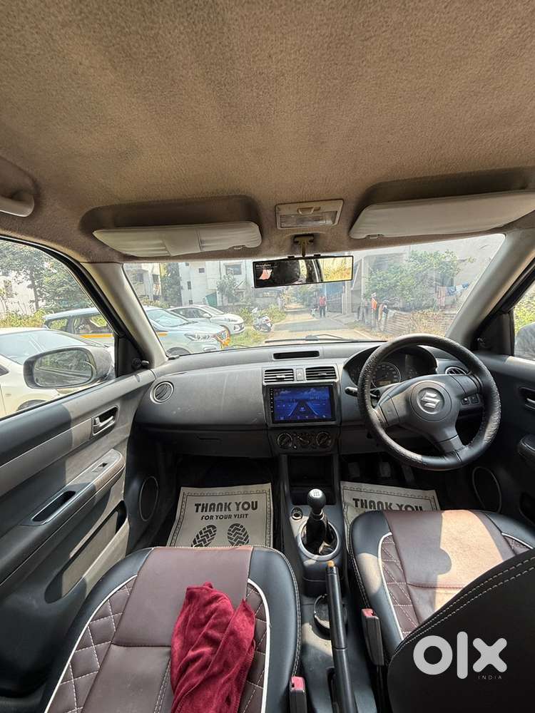Maruti Suzuki Swift Black