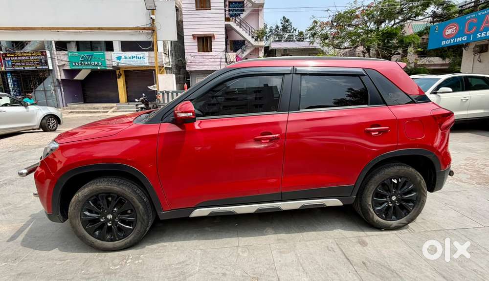 Maruti Suzuki Brezza 1.5 Zxi Plus Smart Hybrid, 2021, Petrol