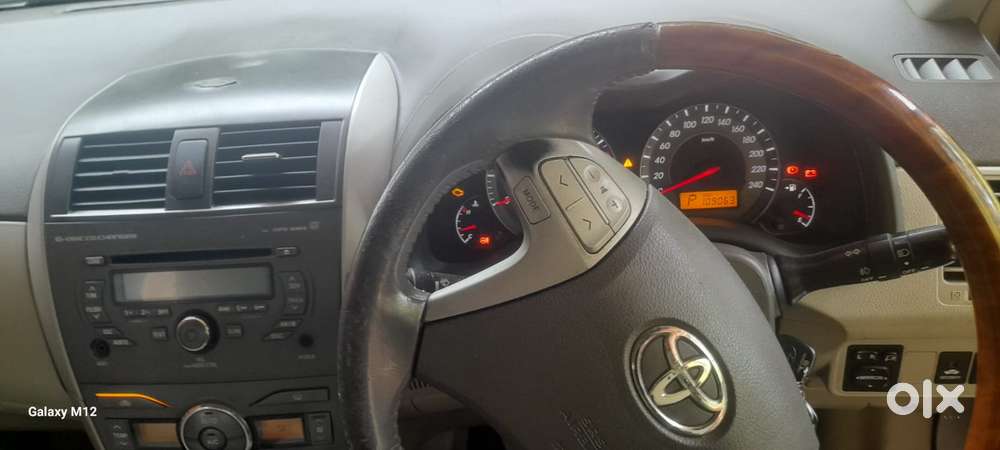 Toyota Corolla Altis Vl, 2010, Petrol