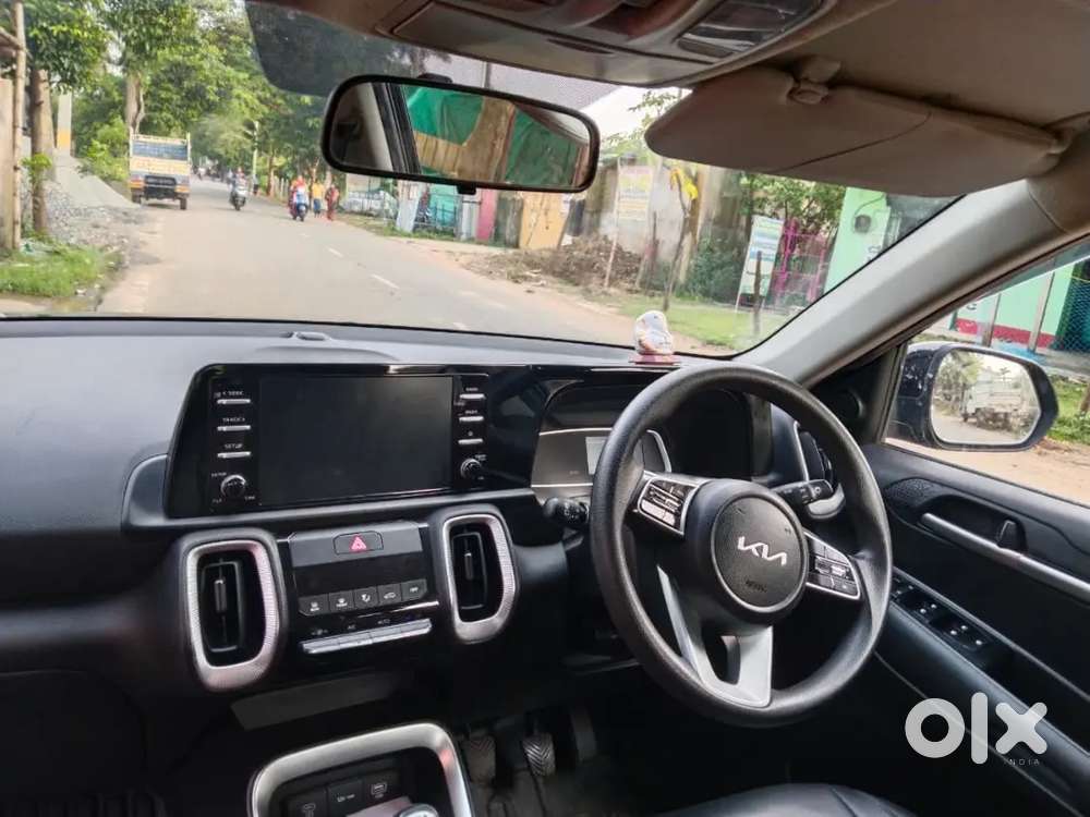 Kia Sonet Htk Plus 2025 Manual Petrol