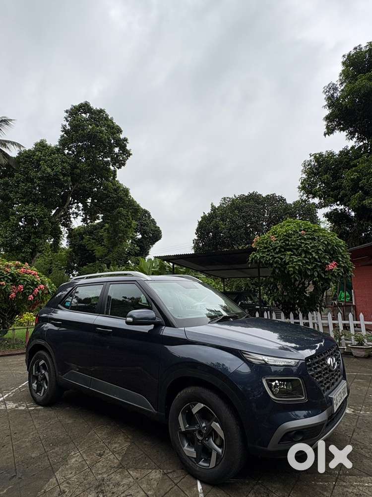 Hyundai Venue Petrol 2019