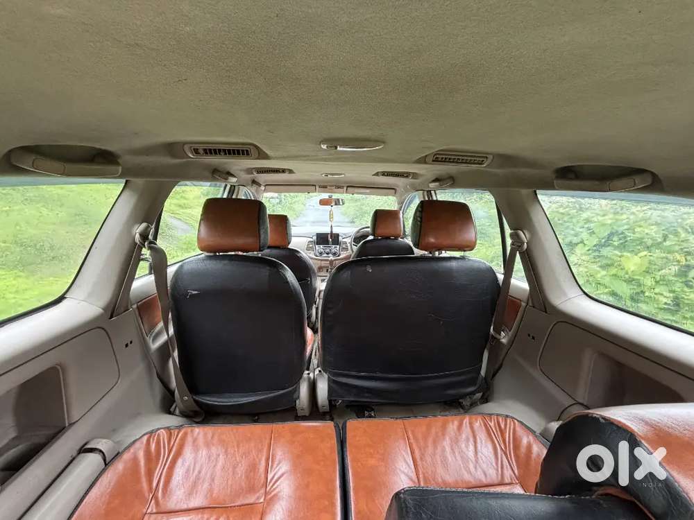 Toyota Innova 2.5 August 2012