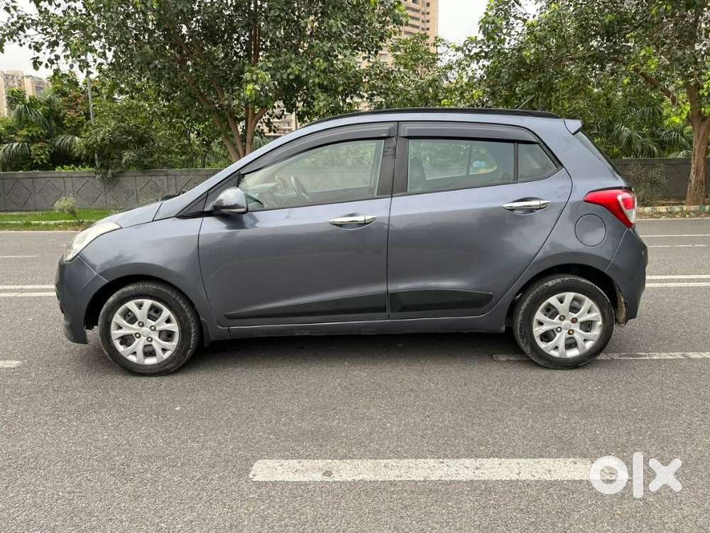 Hyundai Grand I10 Sportz, 2016, Petrol