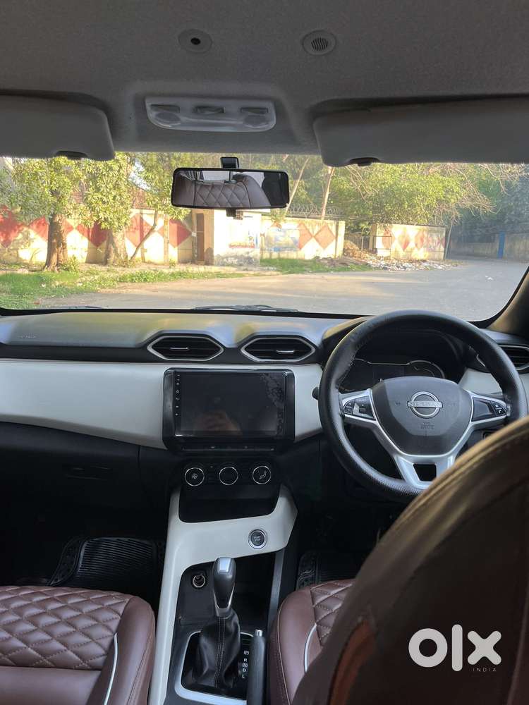 Nissan Magnite 1.0 Xv Turbo Cvt, 2022, Petrol