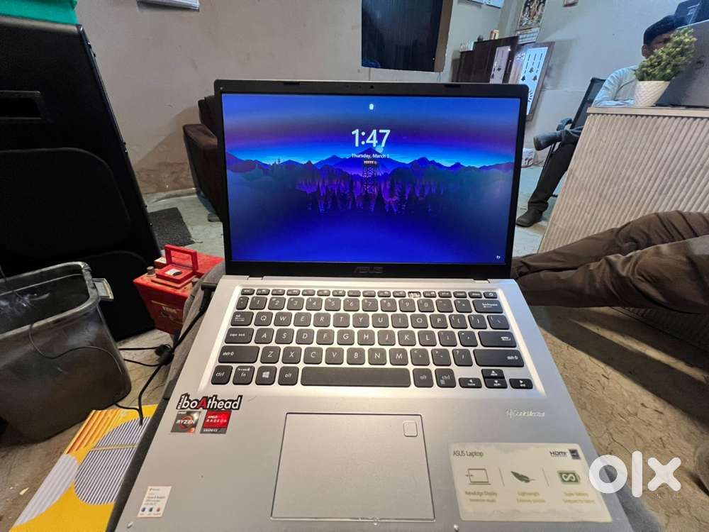 ASUS VIVOBOOK 14