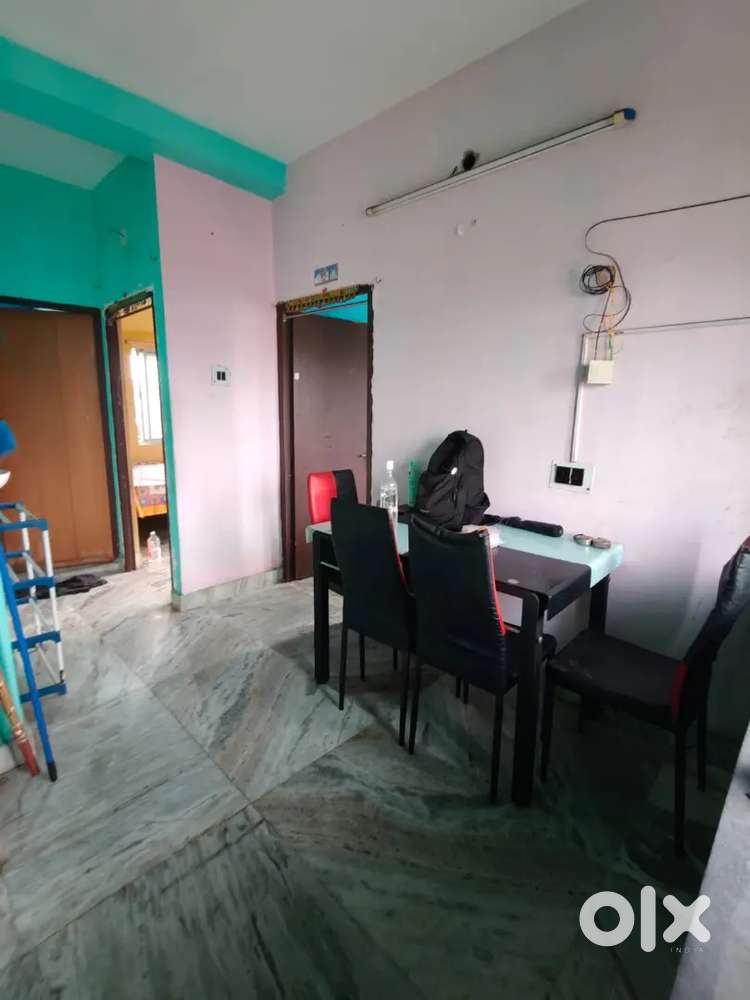 2bhk semi furnished flat available for rent in Baguiati jyangra
