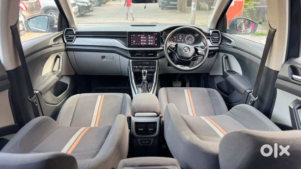 Skoda Kushaq 1.0 Tsi Ambition At, 2022, Petrol