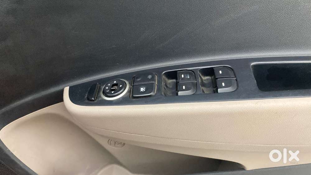 Hyundai Grand I10 [2017-2020] 1.2 Kappa Vtvt Sportz At, 2018, Cng & ..