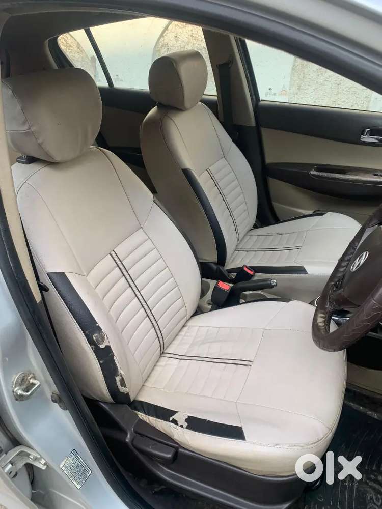Hyundai I20 Sportz Petrol 2010