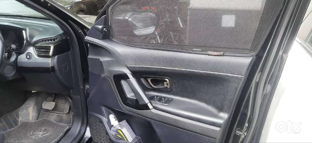 Tata Safari Xza Plus Dark Edition 6 Seater- 2022