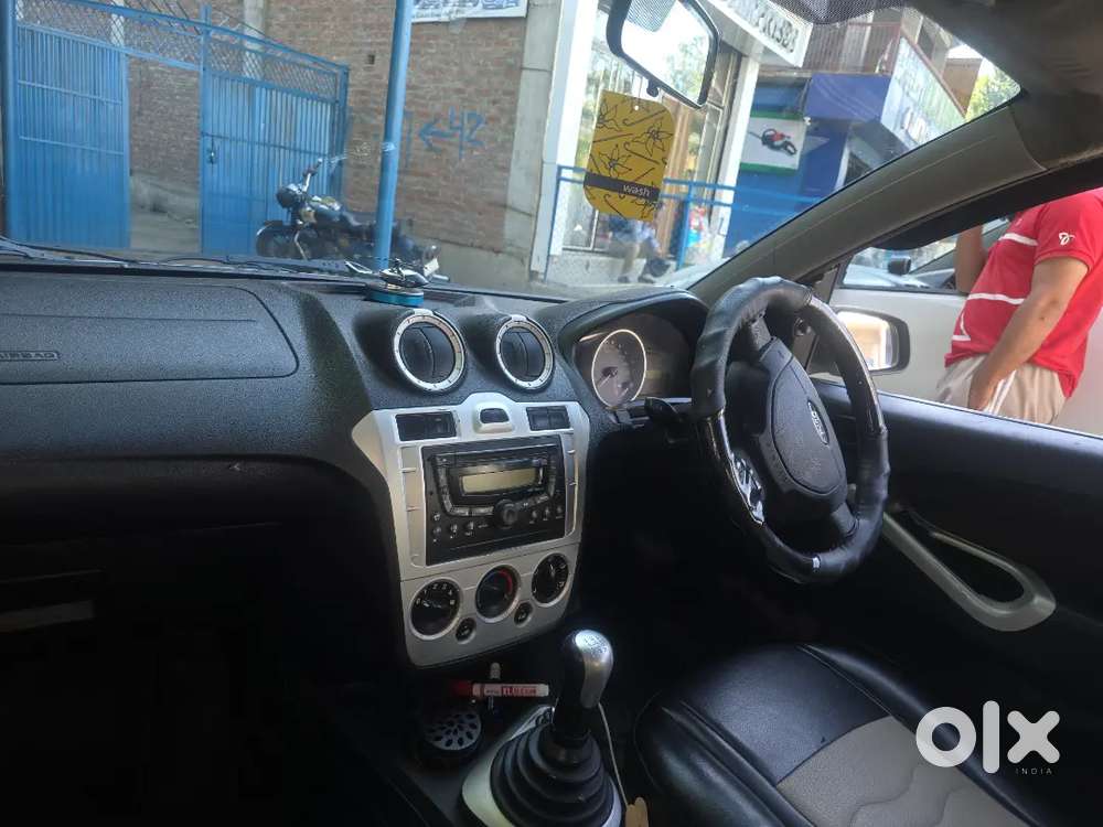 Ford Figo 2011 Petrol Well Maintained