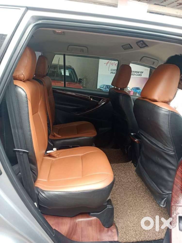 Toyota Innova Crysta 2.8 Gx At 7 Str, 2016, Diesel