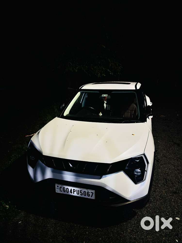 Mahindra Xuv 3xo 2024 Petrol Well Maintained By Govt. Employee