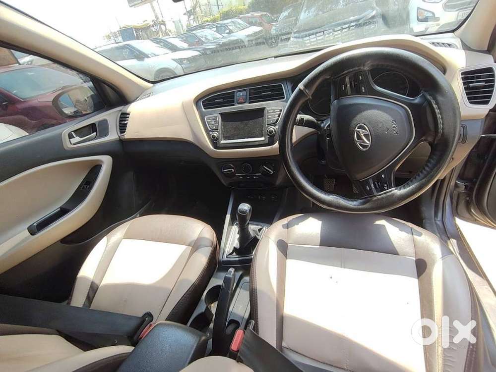 Hyundai I20 1.4 Sportz, 2019, Petrol