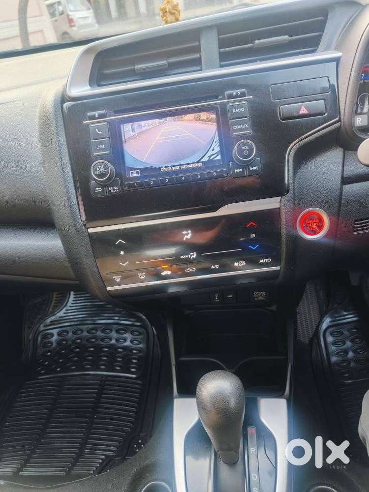 Honda Jazz V Cvt, 2018, Petrol