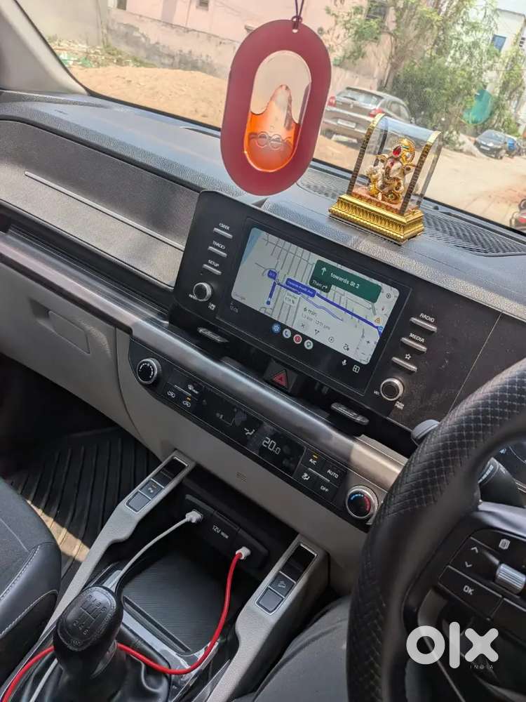 Kia Carens Clavis 2025 Petrol 11000 Km Driven