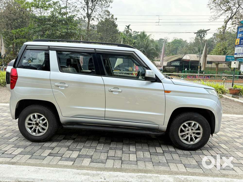 Mahindra Tuv 300 T8, 2016, Diesel