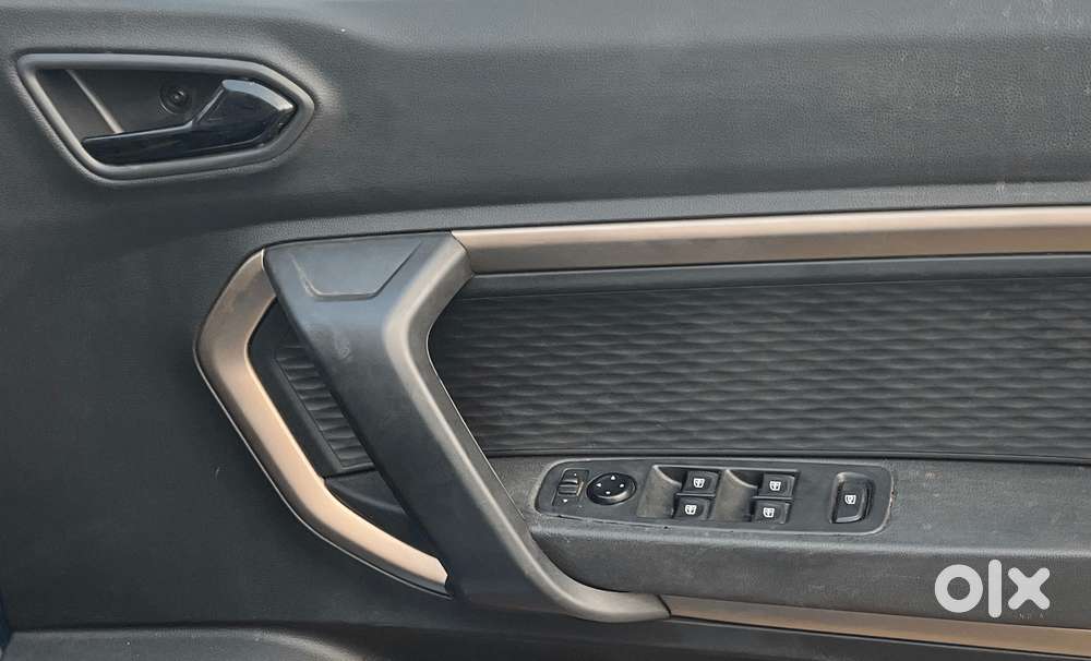 Renault Kiger Rxt, 2021, Petrol