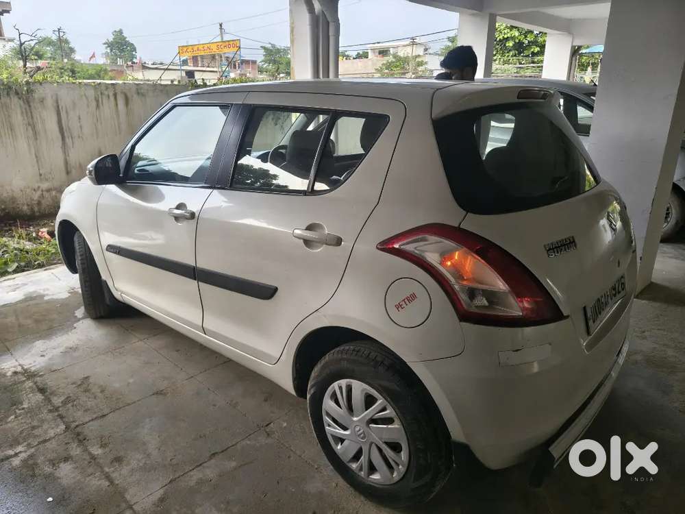Maruti Swift Vxi 2015
