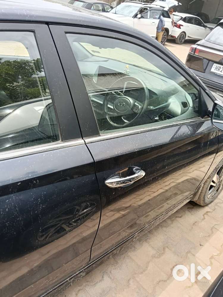 I20 Manual (asta) - 31000 Km Driven