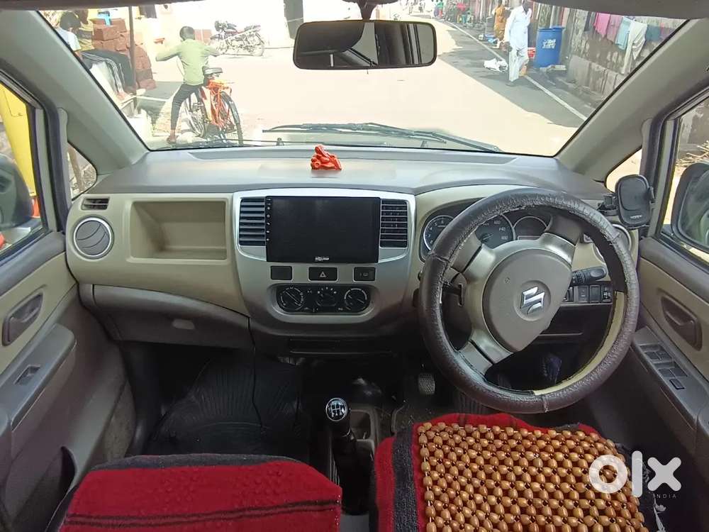 Maruti Zen Estilo (mh 09)