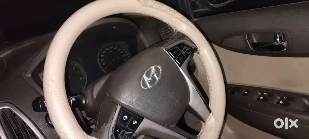 Hyundai I20 Asta 2013 Year