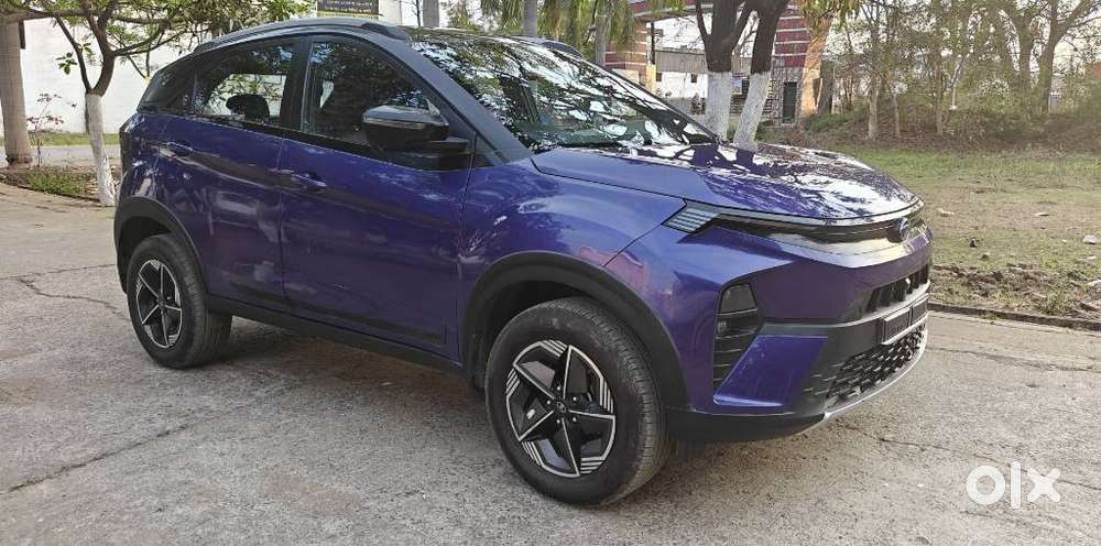 Tata Nexon Fearless Plus S 1.2 Revotron Petrol 6mt Dt, 2023, Petrol
