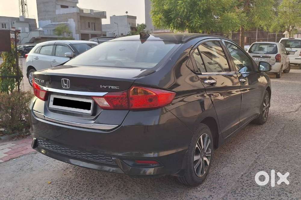 Honda City I-vtec V, 2017, Petrol