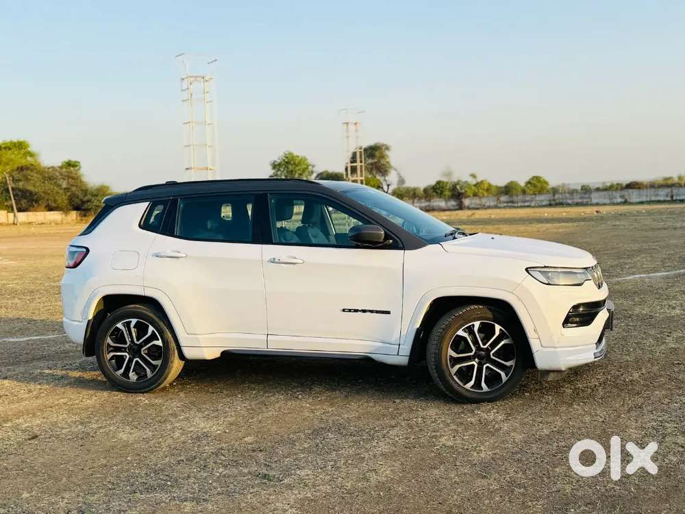 Jeep Compass Top Model