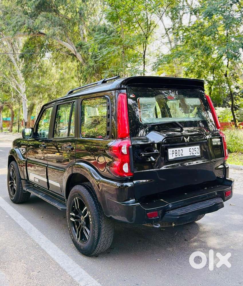 Mahindra Scorpio Classic 2.2 S 11 Mt 7 Cc, 2024, Diesel