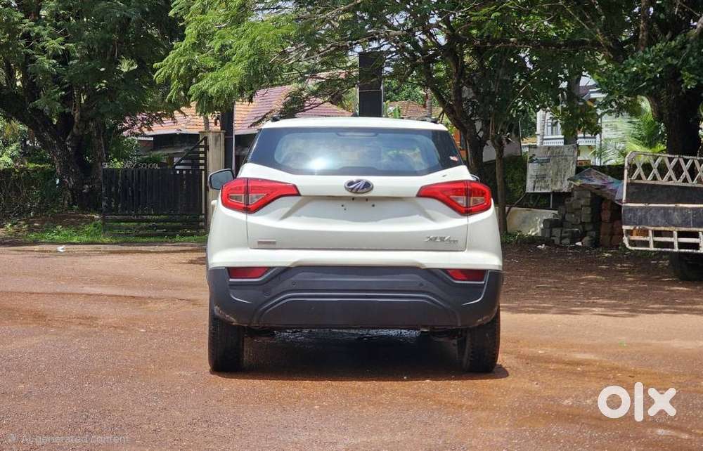 Mahindra Xuv300 W6 Amt Diesel, 2023, Diesel