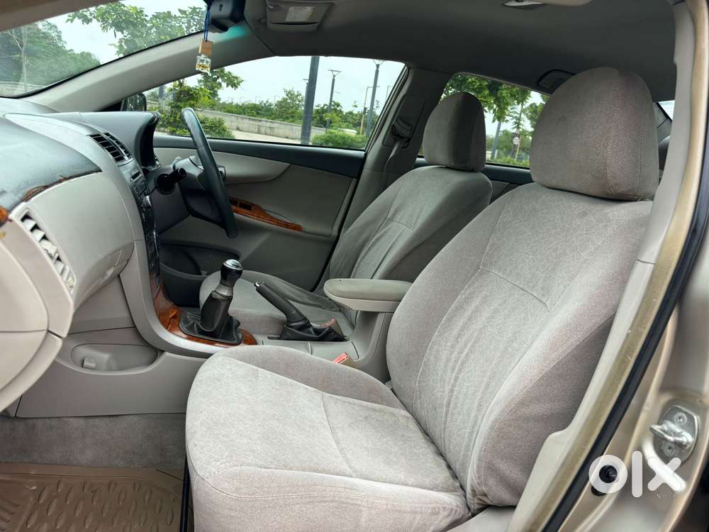 Toyota Corolla Altis 1.8 G Cng, 2010, Cng & Hybrids