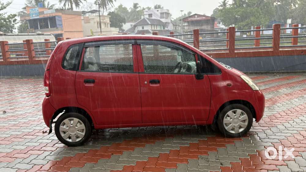 Maruti Suzuki Estilo Lxi, 2009, Petrol