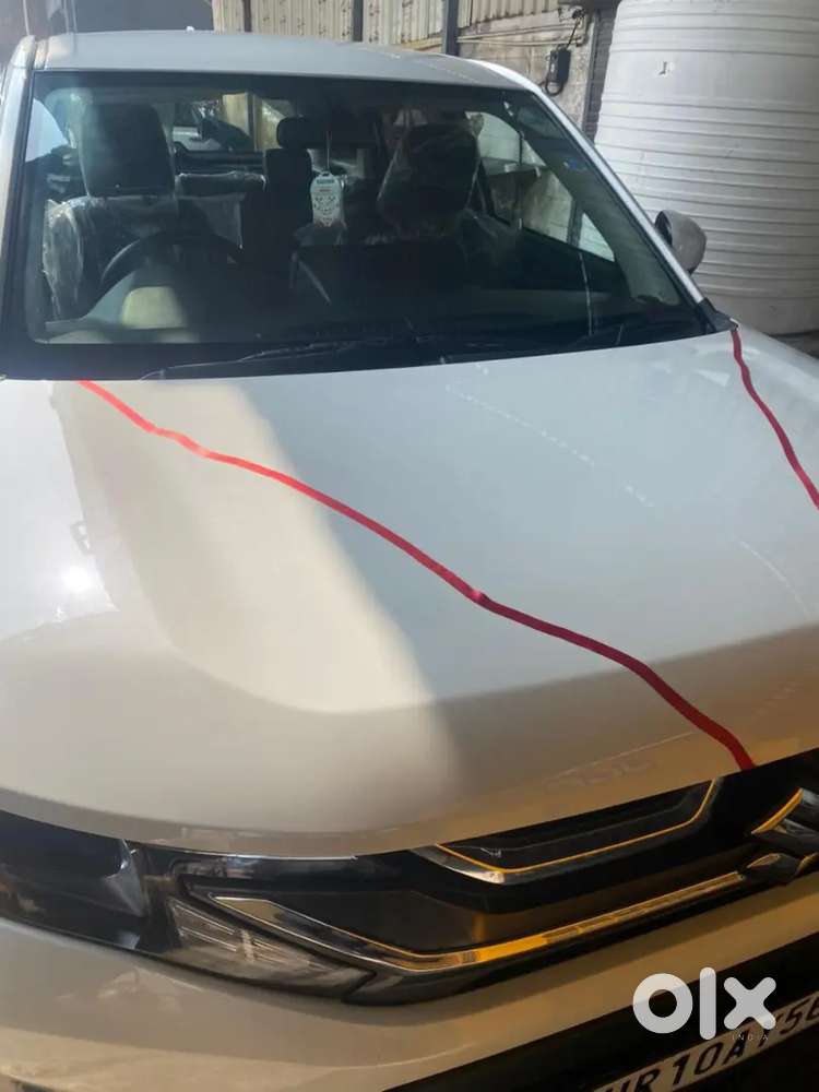 Maruti Suzuki Brezza 1.5 Lxi Cng 2026 Govt. Officer Driven