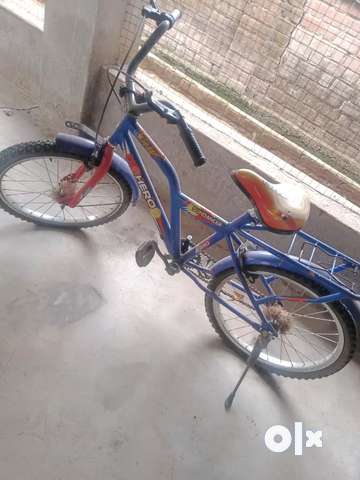 Hero cycle blue colour hot sale